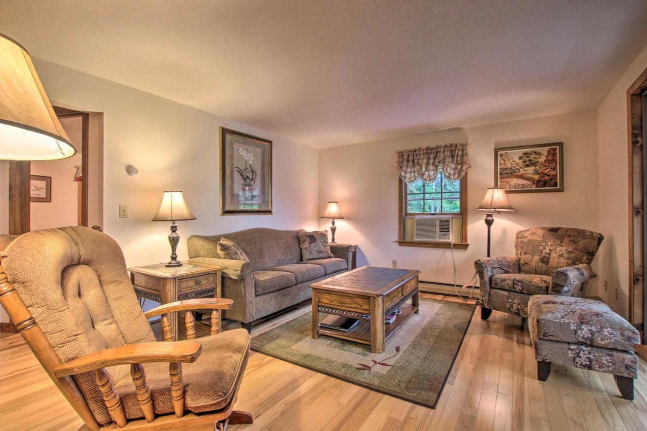 Waterfront New England House On Wickaboag Lake! West Brookfield Eksteriør billede
